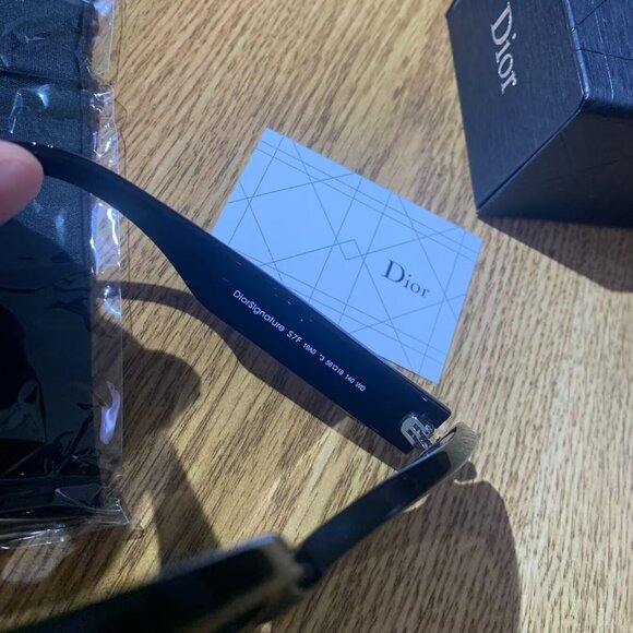 DiorSignature Black Sunglasses - Picture 4 of 7
